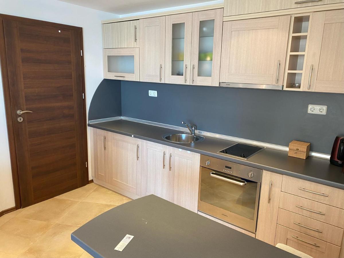 Port Balchik Apartment ภายนอก รูปภาพ