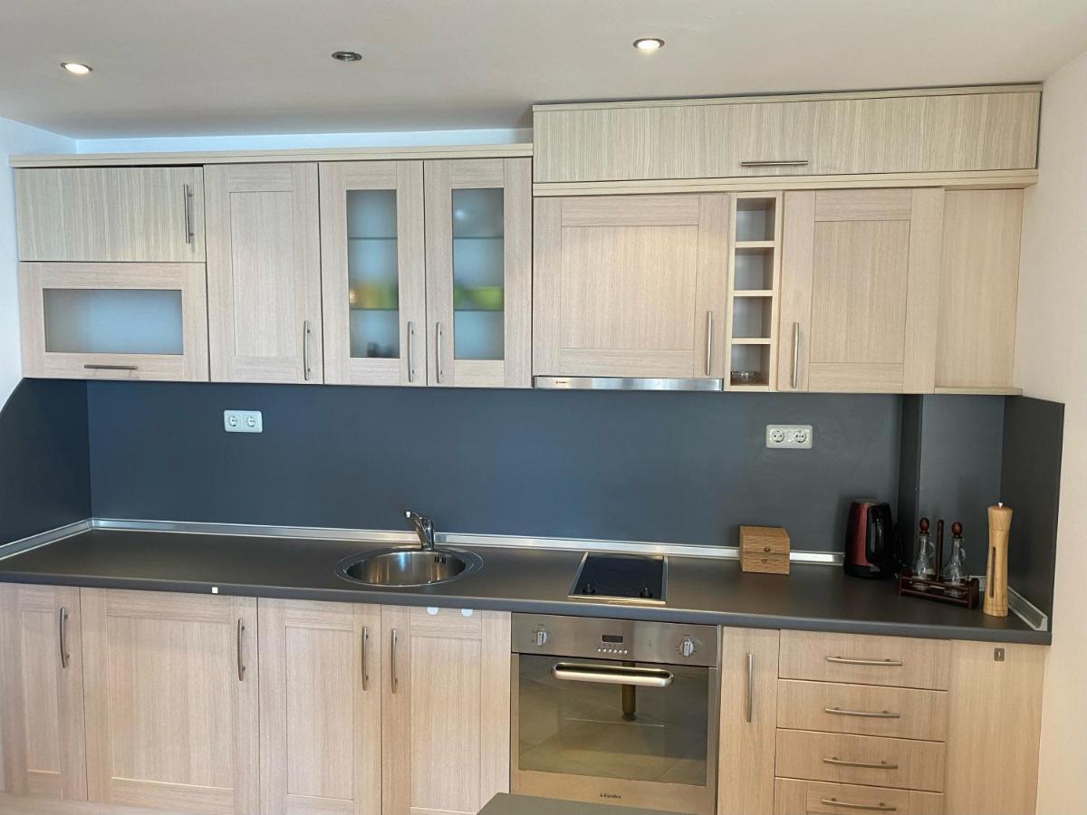 Port Balchik Apartment ภายนอก รูปภาพ