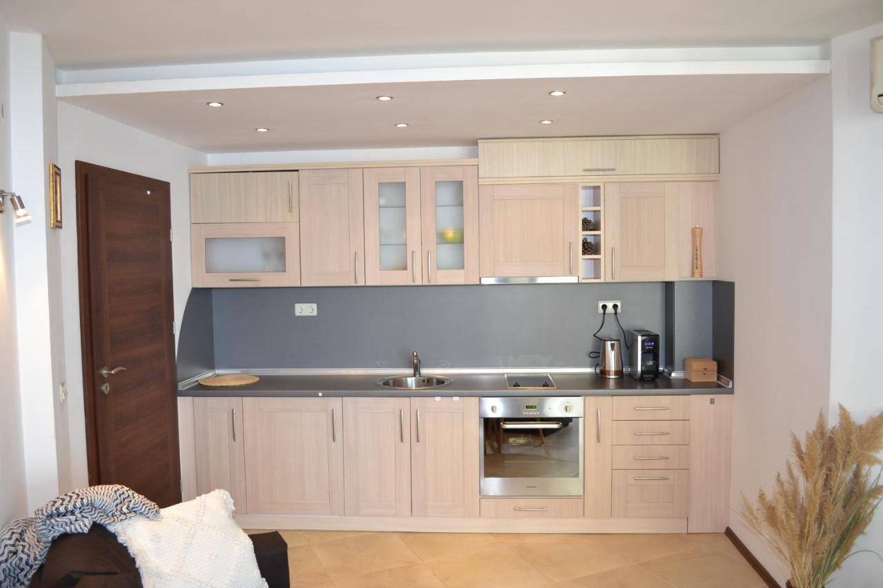 Port Balchik Apartment ภายนอก รูปภาพ