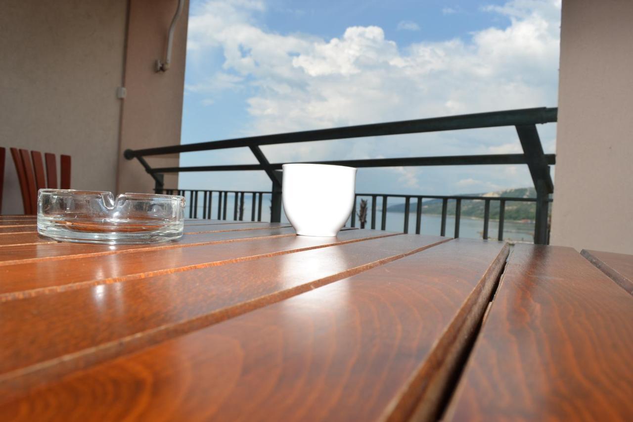Port Balchik Apartment ภายนอก รูปภาพ