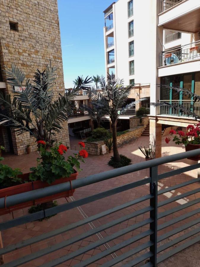 Port Balchik Apartment ภายนอก รูปภาพ