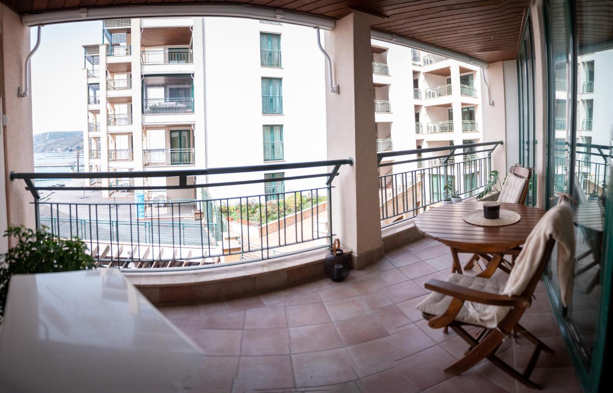 Port Balchik Apartment ภายนอก รูปภาพ